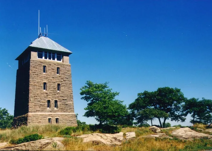 Overlook Lodge And Stone Cottages At Bear Mountain